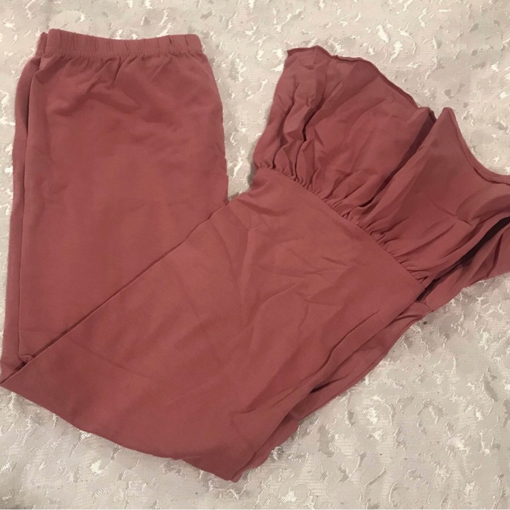 Pearls and Piggytails girls ruffled leggings NWOT